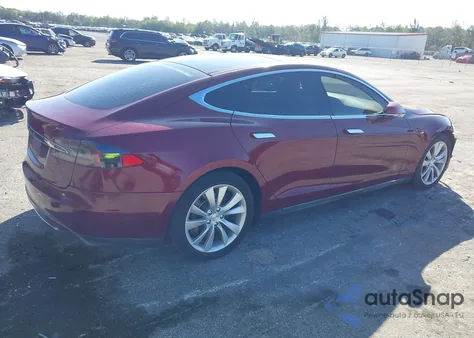 2012 Tesla Model S Signature z USA, uszkodzony, nr VIN 5YJSA1DN4CFP01583